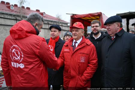 КПРФ - фронту. 20 апреля отправлен 152-й гуманитарный конвой КПРФ