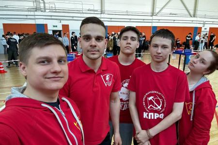 В Самарской области при поддержке КПРФ состоялся турнир по армрестлингу