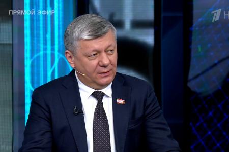 Дмитрий Новиков на Первом канале о судьбе НАТО и позиции монархий Персидского залива в конфликте с Ираном