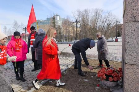 Ямало-Ненецкий автономный округ. В Салехарде состоялся митинг в честь 156-й годовщины со дня рождения В.И. Ленина