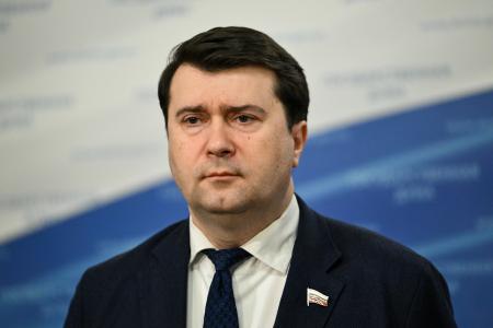 Н.Н. Иванов, О.А. Лебедев и Е.И. Бессонов выступили перед журналистами в Госдуме