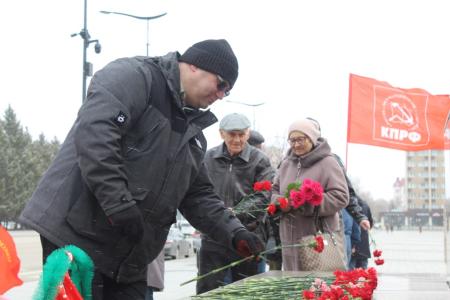 Коммунисты Приамурья отметили 156-ю годовщину со дня рождения В.И. Ленина