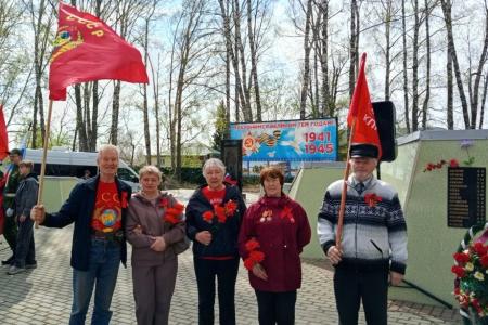 В Томской области коммунисты вместе со всей страной отметили День Победы