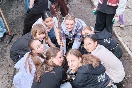 Пионерская аллея зацвела в Красноярске