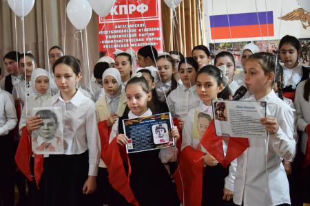 Торжественный прием в пионеры в Дагестане