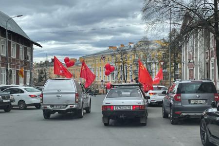 Карелия. Красный Первомай в Петрозаводске