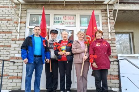 В Томской области коммунисты вместе со всей страной отметили День Победы