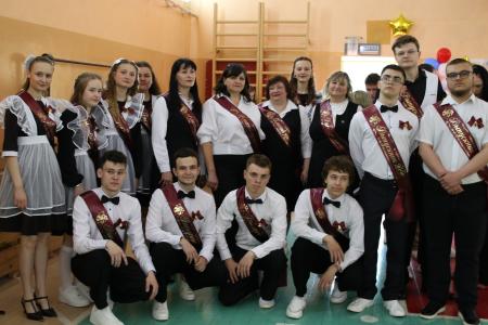 В Белгородской области, как и во всей России, отметили последний звонок в школах