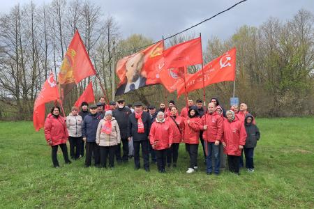 КПРФ требует уважения к человеку труда! Тамбовские коммунисты отметили Первомай
