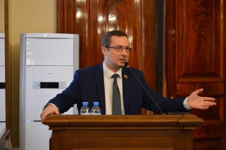 Финал турнира по молодежным дебатам в Петербурге: триумф команды ЛКСМ РФ!