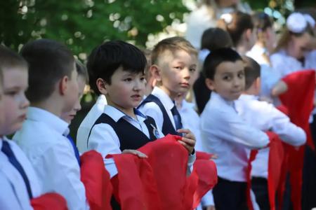 В Уфе отметили День пионерии: Александр Ющенко принял участие в торжественных мероприятиях