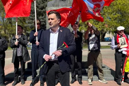 Калининград. Коммунисты провели митинг посвящённый Международному дню солидарности трудящихся