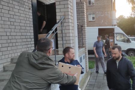 Новгородские коммунисты отправляют очередной конвой в зону СВО