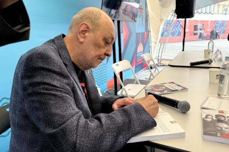 КПРФ на книжном салоне в Петербурге: павильон и презентация!