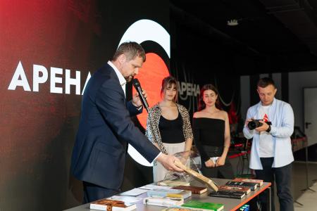 Поэтический батл в Екатеринбурге: слово поэта — наше воскресение