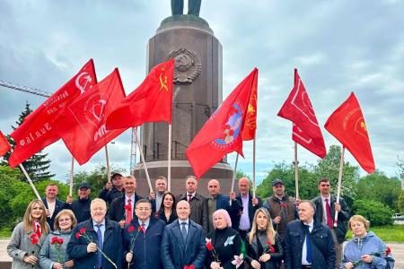 Семинар-совещание партийного актива КПРФ в Калининграде: «Сегодня КПРФ — последняя независимая политическая сила в стране»