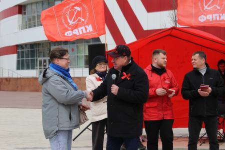 Мордовия. Красный Первомай в сердце Саранска: дождь не помешал нашей борьбе
