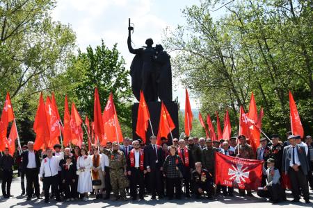 Коммунисты Дагестана отметили 81-ю годовщину Великой Победы