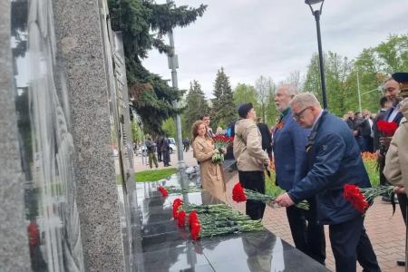 Руководитель фракции КПРФ в Мособлдуме Александр Наумов принял участие в мероприятиях ко Дню Победы в г.о. Домодедово