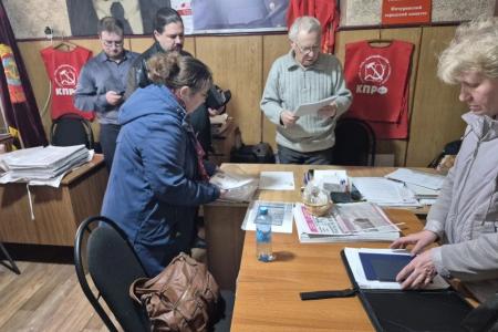 У коммунистов боевой настрой. Секретари Тамбовского обкома КПРФ провели серию встреч с партактивом