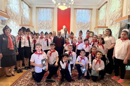 В Уфе отметили День пионерии: Александр Ющенко принял участие в торжественных мероприятиях