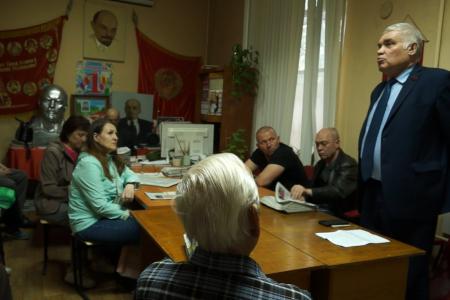 Омск. Состоялась встреча депутат Госдумы РФ Андрея Алехина с партийным активом Октябрьского МО КПРФ