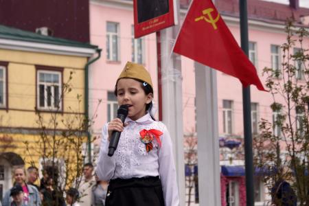 Бурятия: «Красное Знамя — символ Победы и единства»