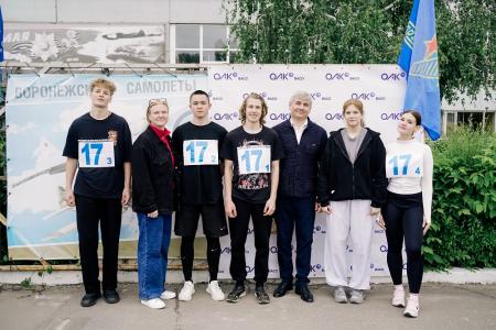 В Воронеже участников эстафеты «Миля ВАСО» поздравил Сергей Гаврилов