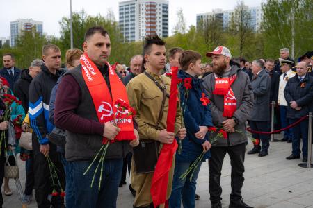 День Победы в Перми. Коммунисты приняли участие в общегородской церемонии возложения цветов