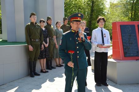Первый секретарь Калмыцкого рескома КПРФ Николай Нуров выступил на митинге у мемориала «У войны не женское лицо»