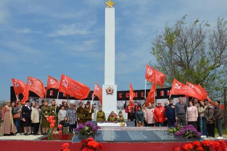Коммунисты Калмыкии провели автопробег, посвященный 81-й годовщине Великой Победы