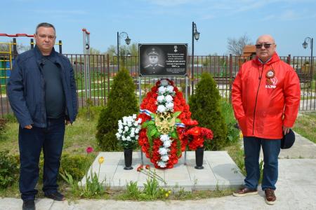Коммунисты Калмыкии провели автопробег, посвященный 81-й годовщине Великой Победы