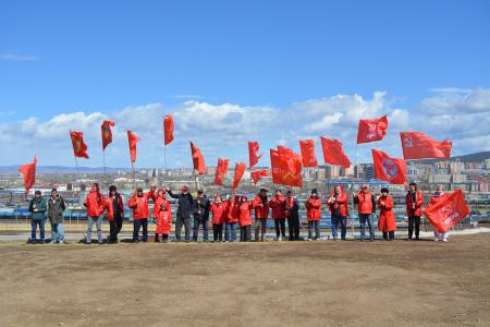 Коммунисты Забайкалья отметили 1 Мая автопробегом и митингом