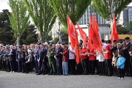 В Дагестанском Каспийске состоялось торжественное открытие памятника Генералиссимусу Советского Союза Иосифу Сталину