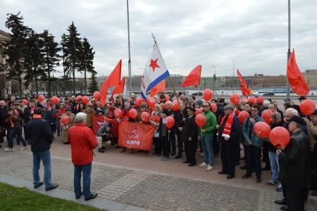 Коммунисты города на Неве: Да здравствует 1 мая - День рабочей гордости и солидарности людей труда!