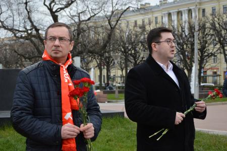 Коммунисты города на Неве: Да здравствует 1 мая - День рабочей гордости и солидарности людей труда!