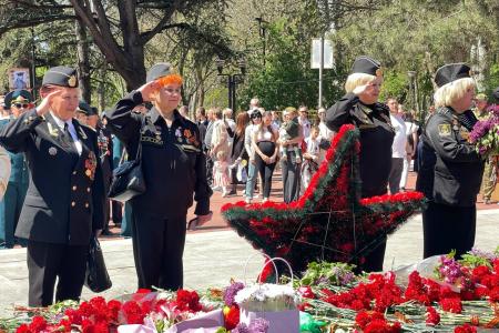 Крым. Коммунисты никогда не забудут подвиг советского народа в годы Великой Отечественной войны