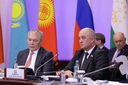 Леонид Калашников, Дмитрий Новиков и Казбек Тайсаев приняли участие в мероприятиях Межпарламентской Ассамблеи СНГ в Санкт-Петербурге