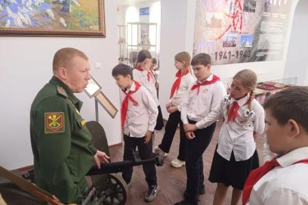 Забайкальский край: в День пионерии, наши юные пионеры получили незабываемый подарок!