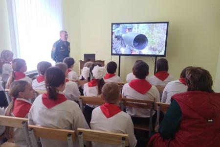 Забайкальский край: в День пионерии, наши юные пионеры получили незабываемый подарок!