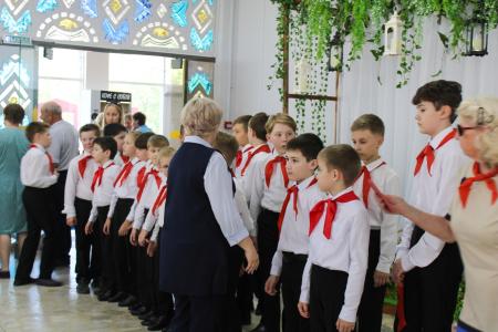 Удмуртия. В Ижевске прошел праздничный концерт, посвященный Дню пионерии