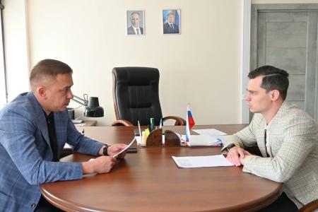 Член Совета Федерации от КПРФ Айрат Гибатдинов провел рабочие встречи с министрами Ульяновской области