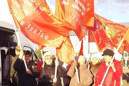 Забайкалье. В Приаргунске коммунисты встретили ретропоезд «Победа»