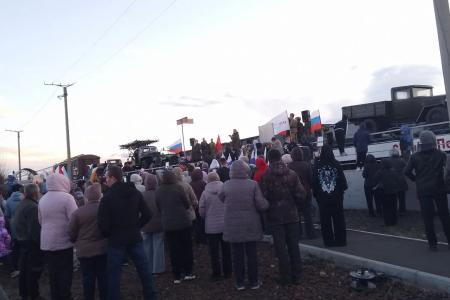 Забайкалье. В Приаргунске коммунисты встретили ретропоезд «Победа»