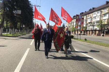 День Победы в Карачаево-Черкесии. Ленин вновь в центре событий!