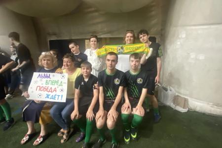 В Воронеже подопечные КПРФ – футболисты АФК «Штурм» сразились в матче с ФК «Искра»  Колодезного