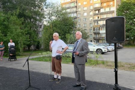 Москва. Марфино: жители против платных парковок и губительных экспериментов со дворами