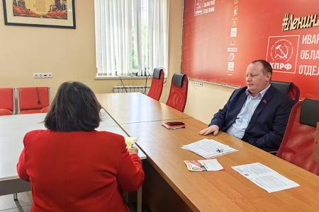 Жители трёх городов Ивановской области обратились к Александру Бойкову за помощью