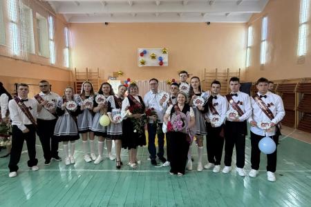 В Белгородской области, как и во всей России, отметили последний звонок в школах