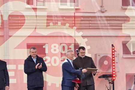 Санкт-Петербург. Сергей Пантелеев поздравил кировцев с Днём завода